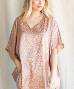 Wanderlust By Abby NEW Animal Print V Neck Flowy Top