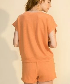 Wanderlust By Abby NEW Dolman Sleeve Top And Elastic Waistband Short Set