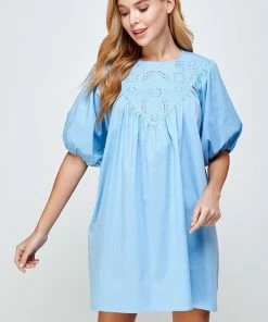 Wanderlust By Abby Chambray Eyelet Detail Short Sleeve Dress NEW