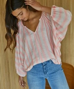 Wanderlust By Abby NEW Selbie V-Neck Top