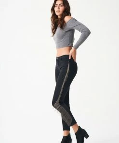 Wanderlust By Abby Sienna Mid Rise Jeans