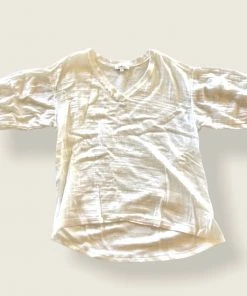 Wanderlust By Abby V Neck With Puffy Sleeves NEW