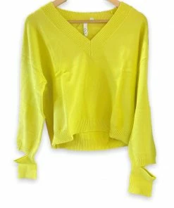 Wanderlust By Abby Nora Sweater NEW