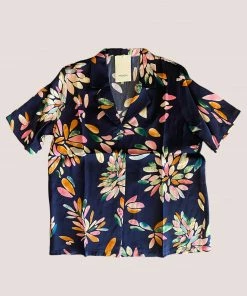 Wanderlust By Abby Rym Shirt NEW