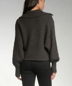 Wanderlust By Abby Sierra Sweater NEW