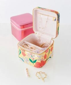 Wanderlust By Abby Getaway Jewelry Organizer NEW