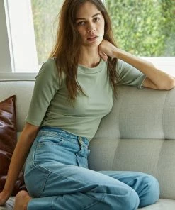 Wanderlust By Abby Knit Rayon Span Jersey Crew Neck 7 Wanderlust By Abby Knit Rayon Span Jersey Crew Neck