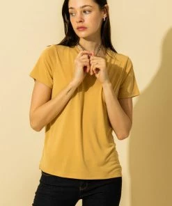 Wanderlust By Abby NEW Crew Neck Short Sleeve T-Shirts