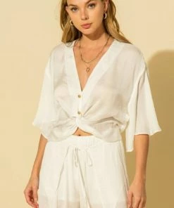 Wanderlust By Abby Kimono Sleeve Front Twist Blouse