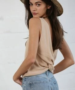 Wanderlust By Abby Dresscode Twist Top NEW