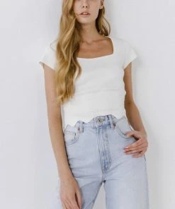 Wanderlust By Abby NEW Scallop Hem Square Neck Short Sleeve