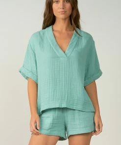 Wanderlust By Abby Teal V Neck Top NEW